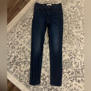 Madewell Mid-rise skinny jean 9”